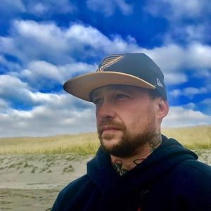 Meet your Posher, Charlie